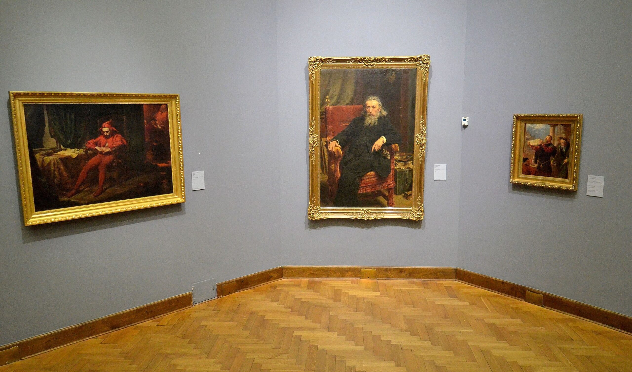 Wnętrze galerii Muzeum Narodowego w Warszawie